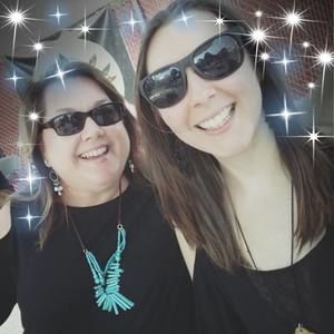 Meet your Posher, Deanna